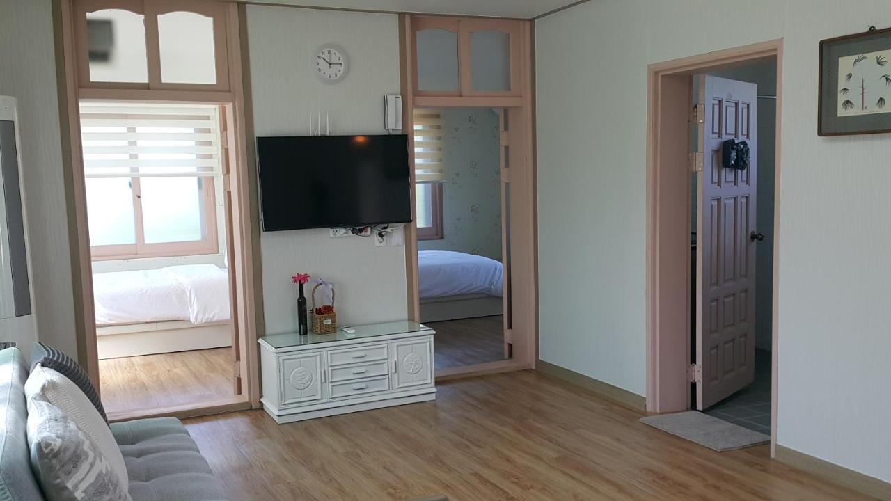 Jeju Mermuri Yerye-dong Εξωτερικό φωτογραφία
